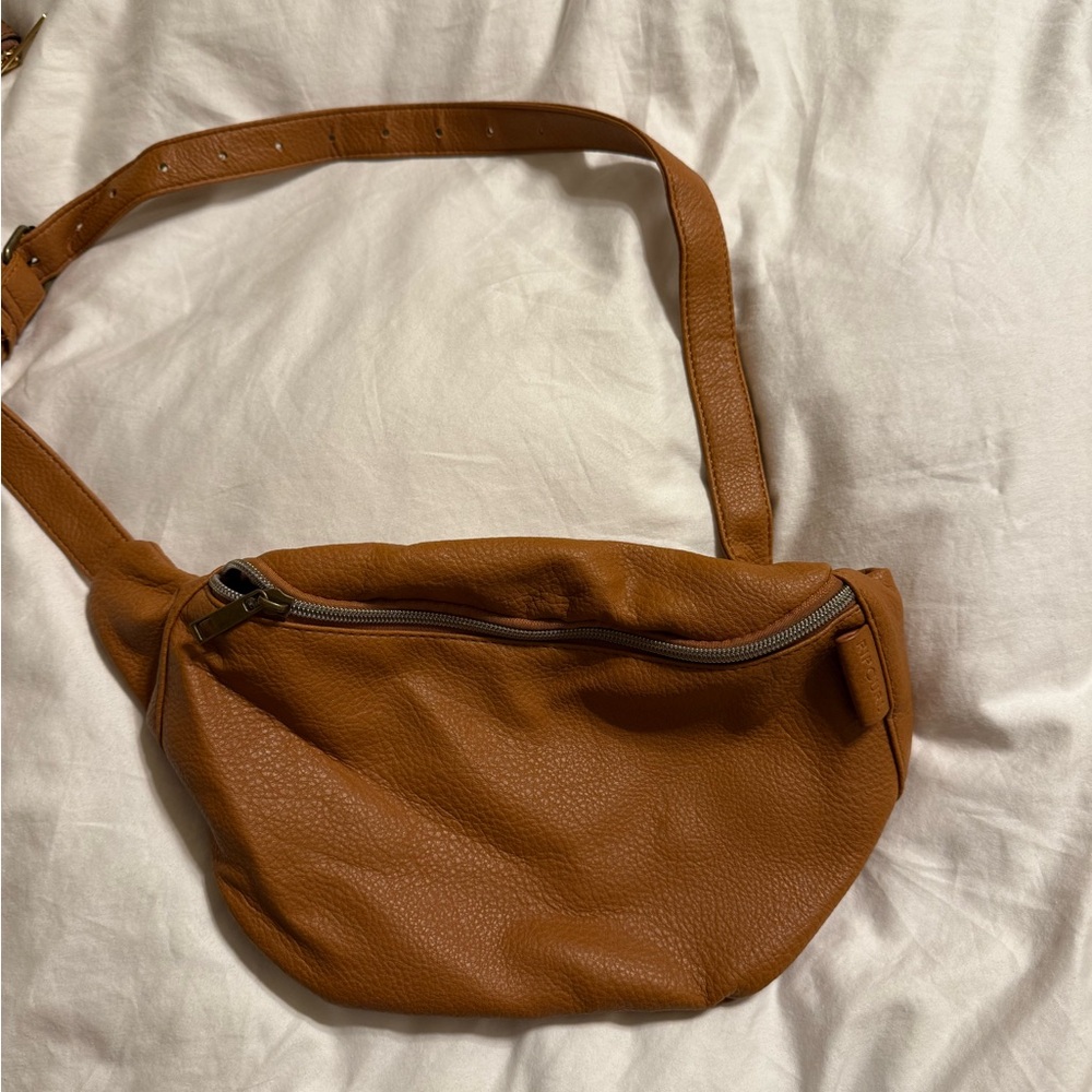 Brown Leather Rip Curl Belt Bag